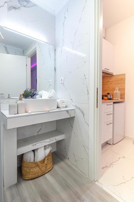 Nikogroup Plaza Apartment Полихроно Екстериор снимка